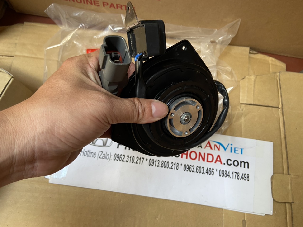 Mô tơ quạt làm mát dàn nóng két nước xe Honda CRV 2009-2011